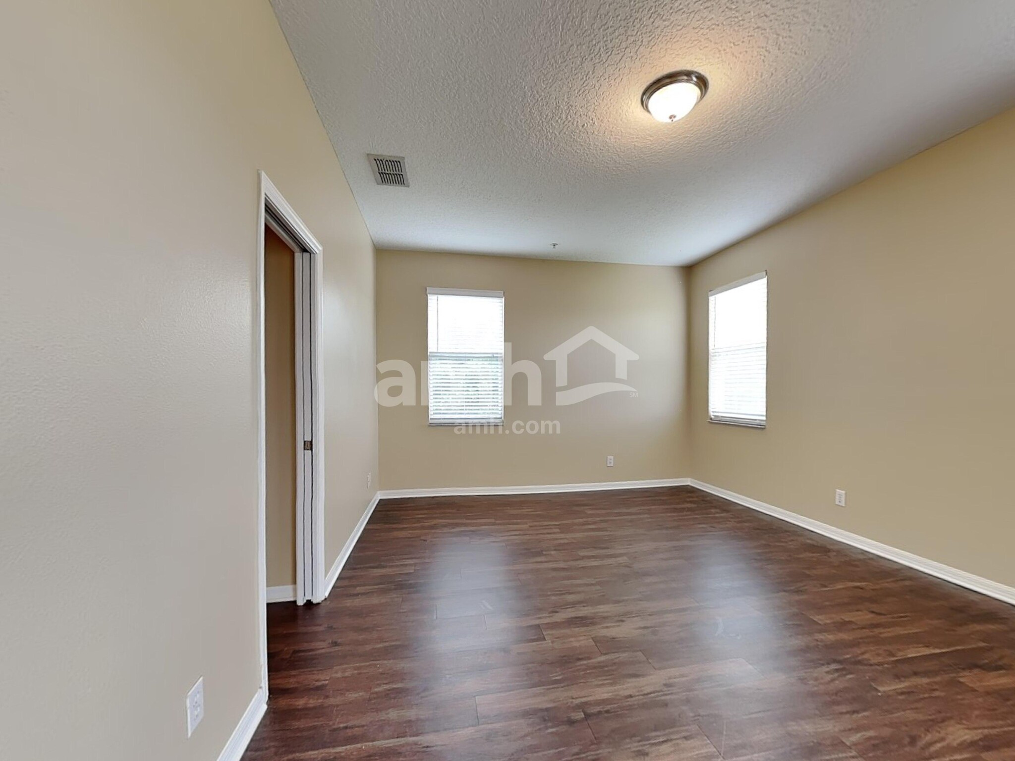 Building Photo - 9705 Bennington Chase Dr