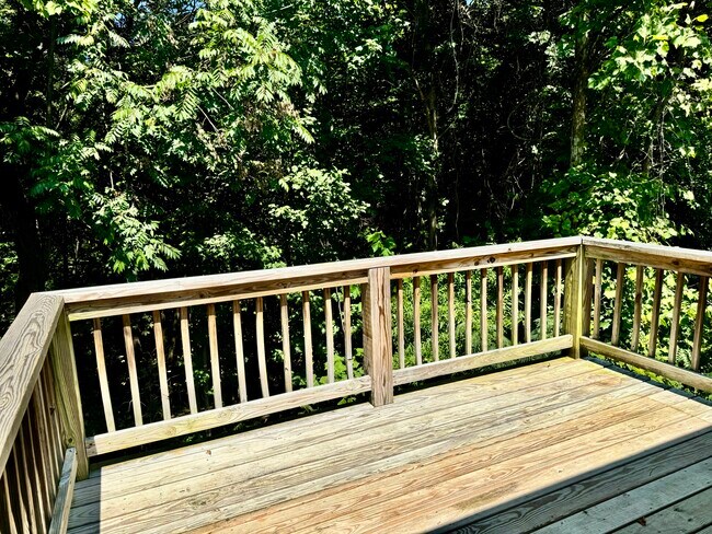 Building Photo - 4907 Sycamore Pl