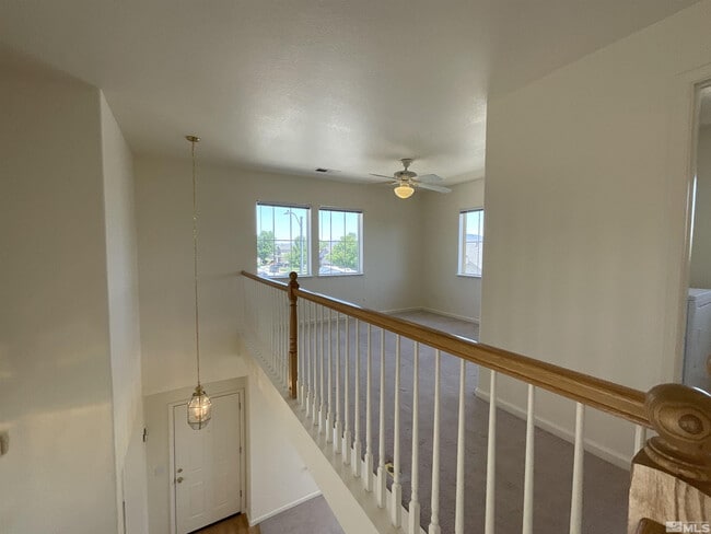 Building Photo - 5707 Rainier Peak Dr