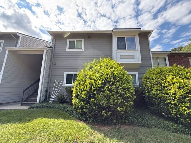 Primary Photo - T.R. Lawing Realty Property