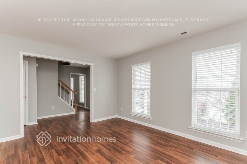 Building Photo - 115 Laporte Ln