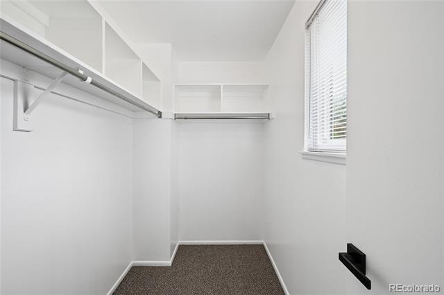 Building Photo - 15140 E Columbia Dr