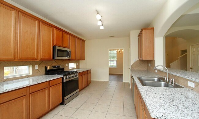 Building Photo - 20506 Spring Lilac Ln