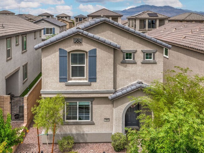 Building Photo - Unfurnished Skye Canyon Home in gated community w/ Loft & EV Charger