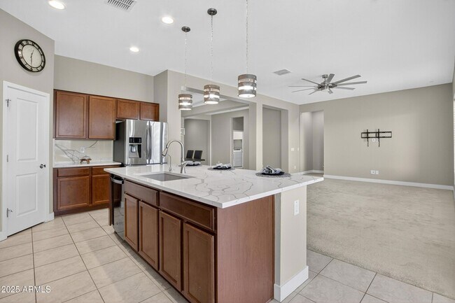 Building Photo - 3405 S 183rd Dr