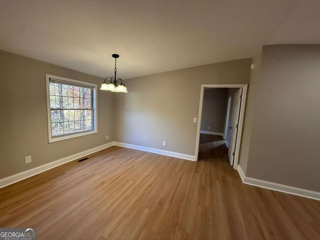 Building Photo - 3726 Bolding Rd