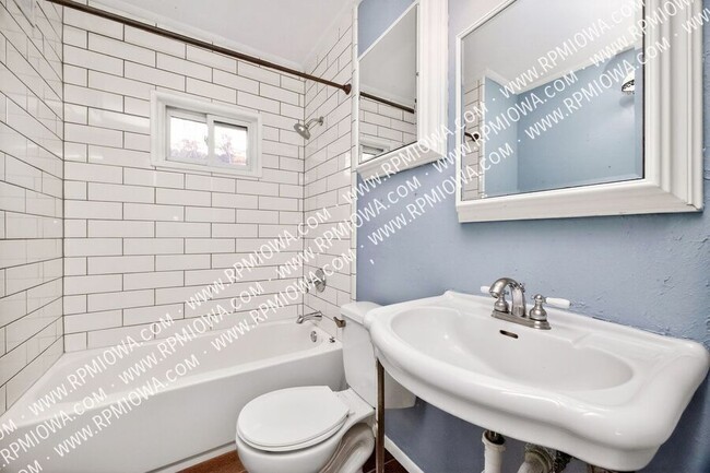 Building Photo - 4101 Muskogee Ave