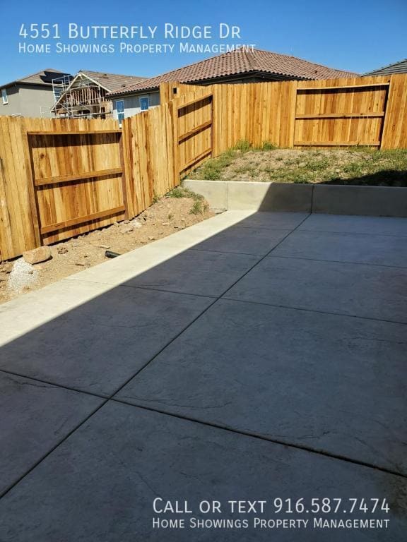 Building Photo - 4551 Butterfly Ridge Dr