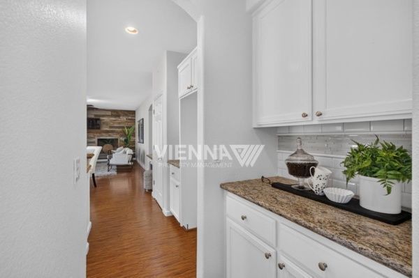 Building Photo - 3180 Mount Tamalpais Dr