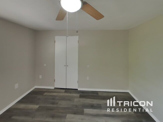 Building Photo - 3036 Regatta Dr
