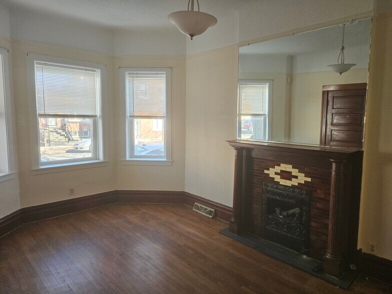 Living room - 2974 S Loomis St