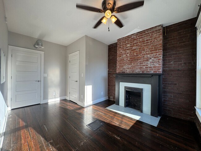 Building Photo - 201 East Fifth Street-201