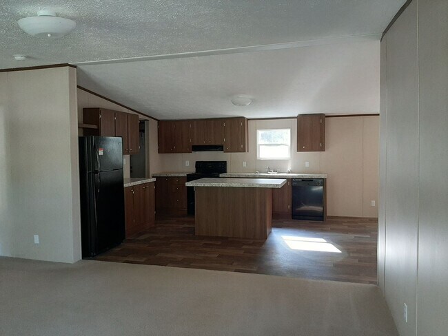 Building Photo - 197 Brandenburg Dr