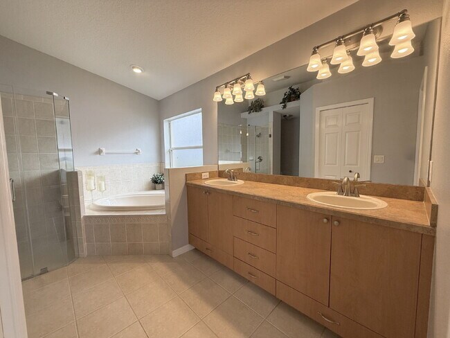 Building Photo - 7801 Brisbane Ct