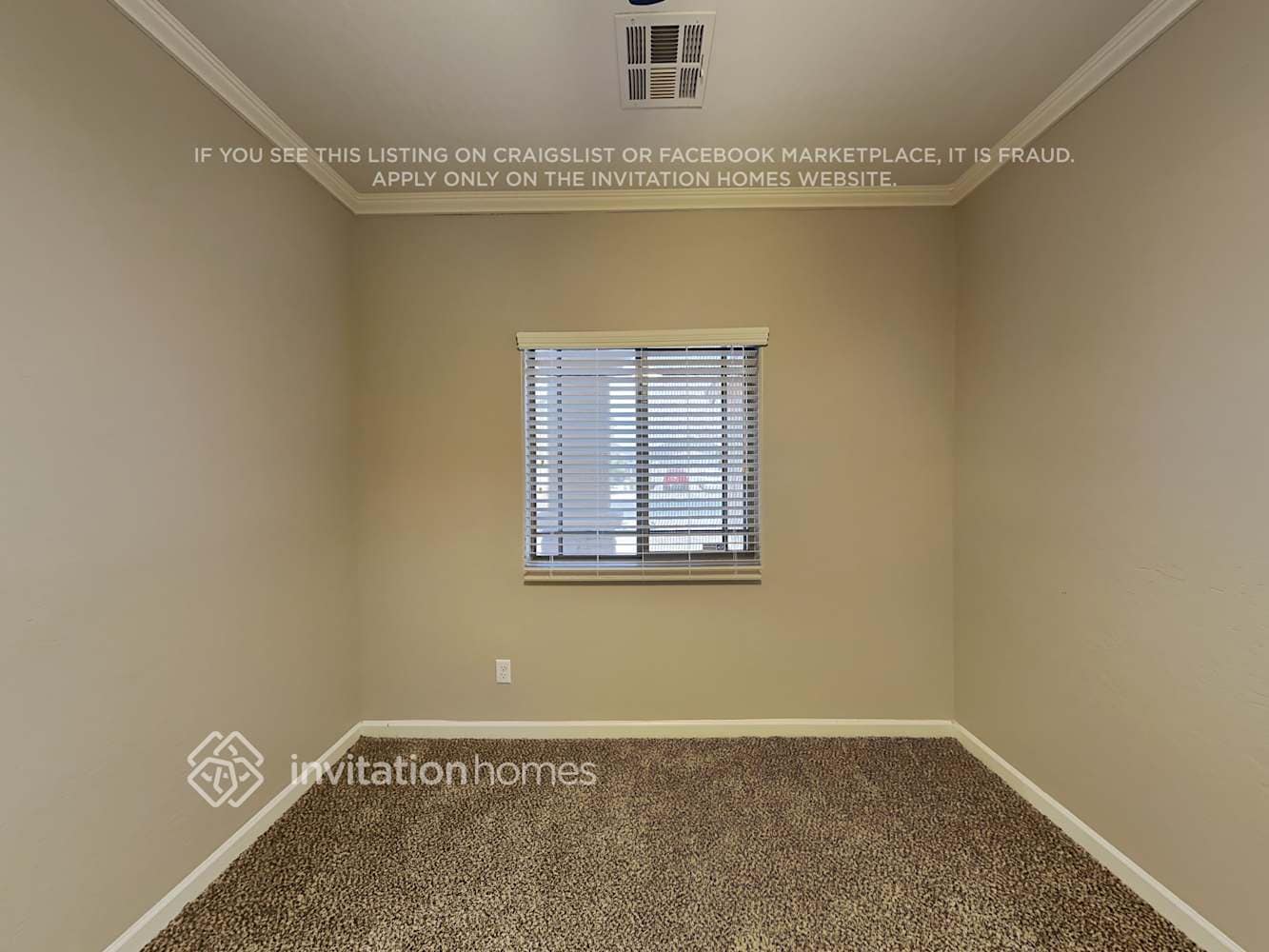 Building Photo - 16847 W Rimrock St