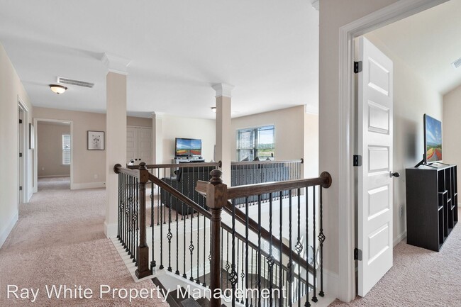 Building Photo - 5 br, 4 bath House - 3354 Ridge Manor Way