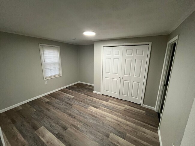 Building Photo - 1 Bedroom 1 Bath Home located in Baileyton, TN