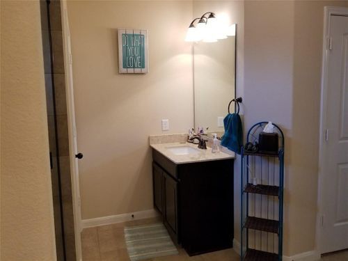 Building Photo - 2425 Muzzie Ln