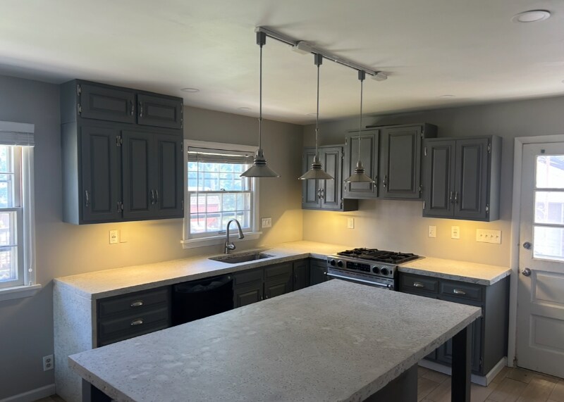 Building Photo - 3010 Taylorsville Rd