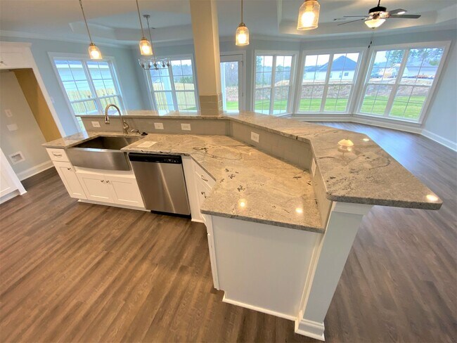 Building Photo - 2318 Bundoran Dr