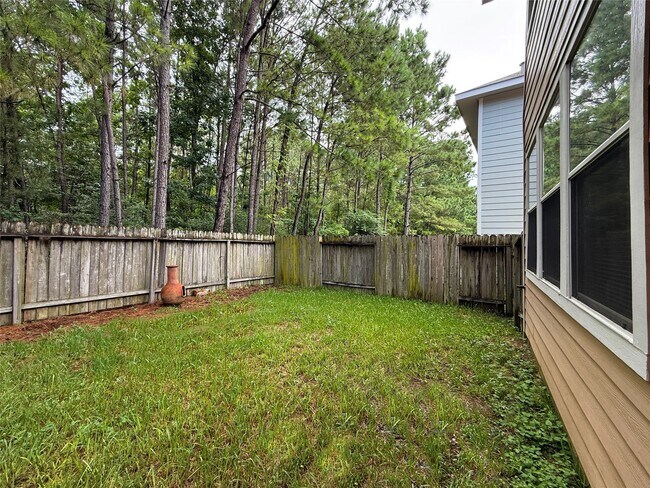 Building Photo - 63 Ledgestone Pl