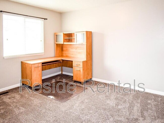 Building Photo - 538 W 1595 N