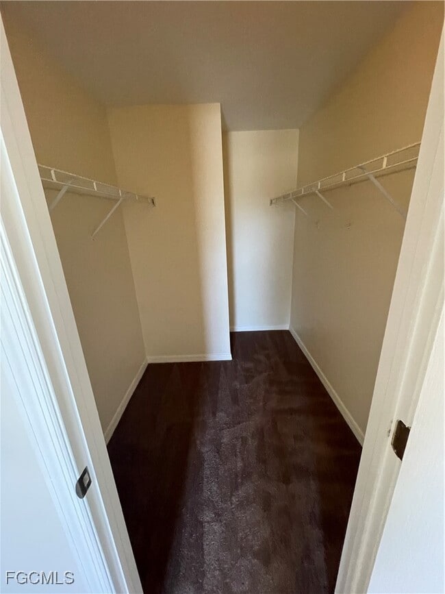 Building Photo - 2639 NW 24th Pl