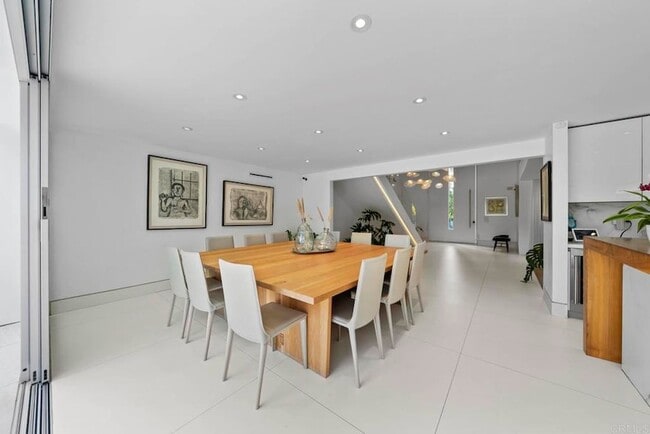 Building Photo - 7713 Esterel Dr