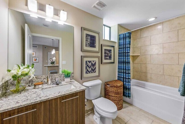 Building Photo - 16816 SW 137th Ave