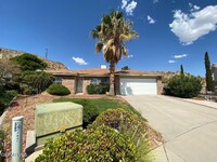 Building Photo - 7641 Paiute Way