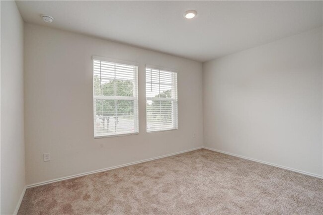 Building Photo - 14500 Fitzgibbon Dr