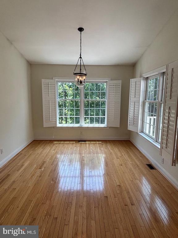Building Photo - 571 Gramercy Ln