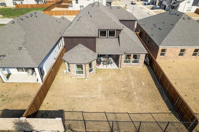 Building Photo - 1360 Chisos Wy