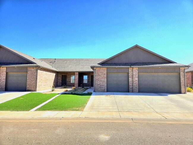 Primary Photo - "Charming 2-Bed Oasis with Granite Eleganc...