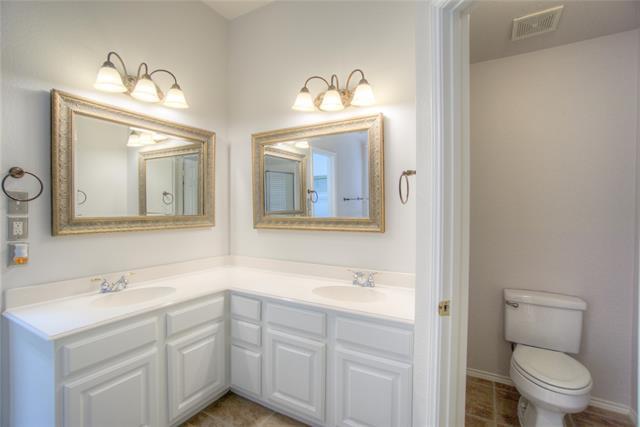 Building Photo - 4909 Clove Ct