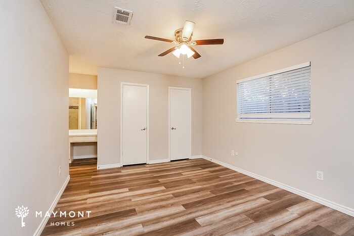 Building Photo - 5914 Fallengate Dr