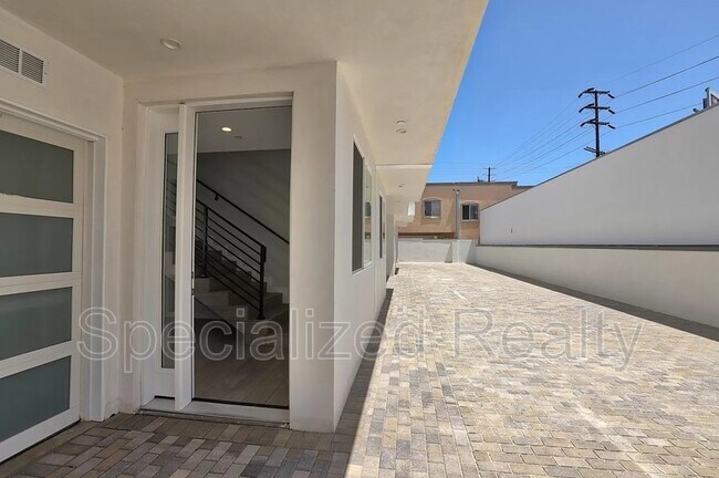 Building Photo - 1406 Eagle Vista Dr