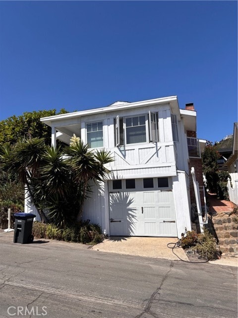 Building Photo - 2750 Solana Way