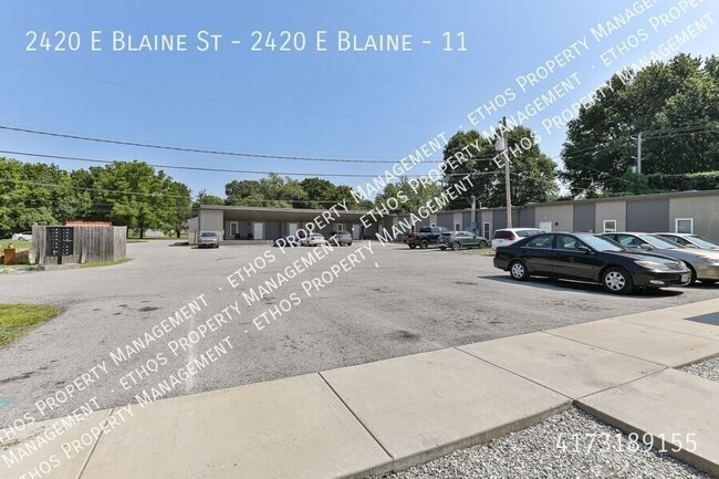 Building Photo - 2420 E Blaine St