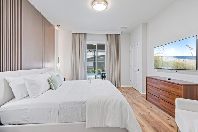 Building Photo - 15996 Cape Coral Lp