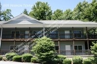 Building Photo - 609 Hebron Rd