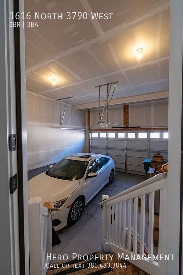 Building Photo - 1616 N 3790 W