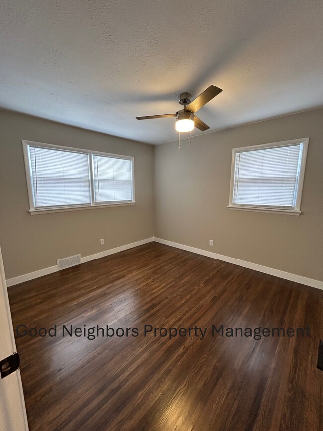 Bedroom 1 - 3143 S Martinson Ave