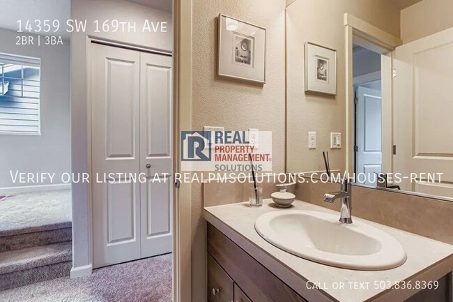 Building Photo - 14359 SW 169th Ave
