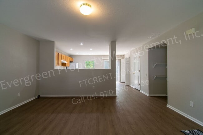Building Photo - 3326 Warren Farm Dr