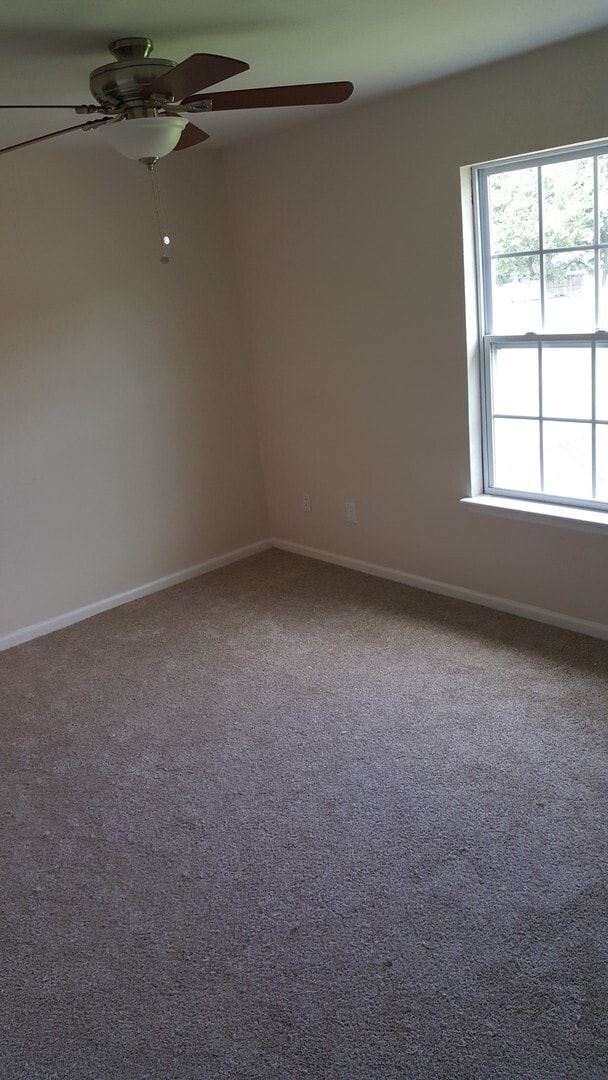 Building Photo - Lovely 2 BR with open floor plan in Glenleigh community