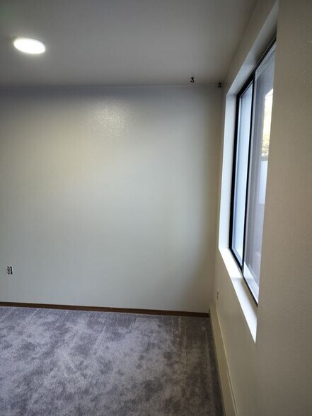 Building Photo - 25426 97th Pl S