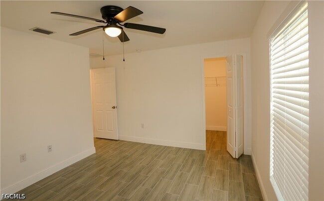 Building Photo - 917 Graystone Ave