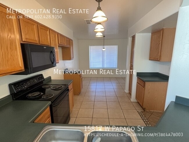 Building Photo - 15817 W Papago St
