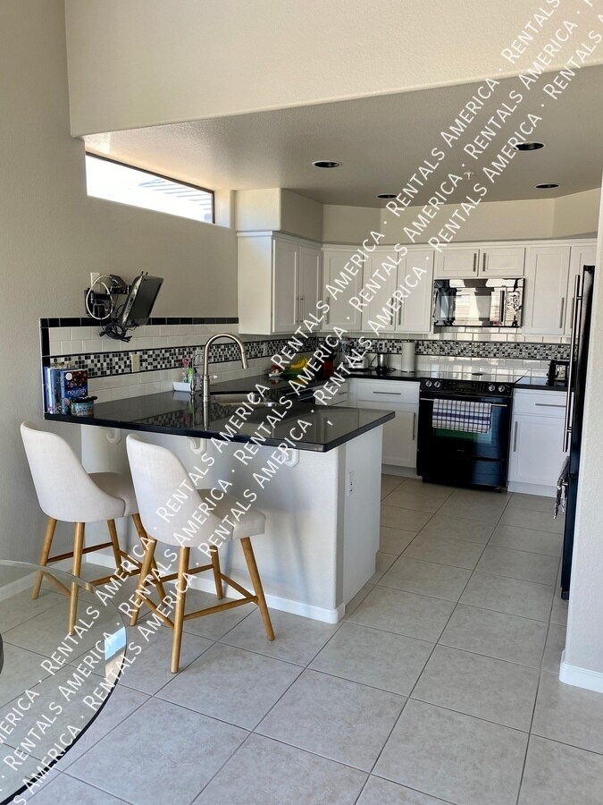 Building Photo - 7400 E Gainey Club Dr